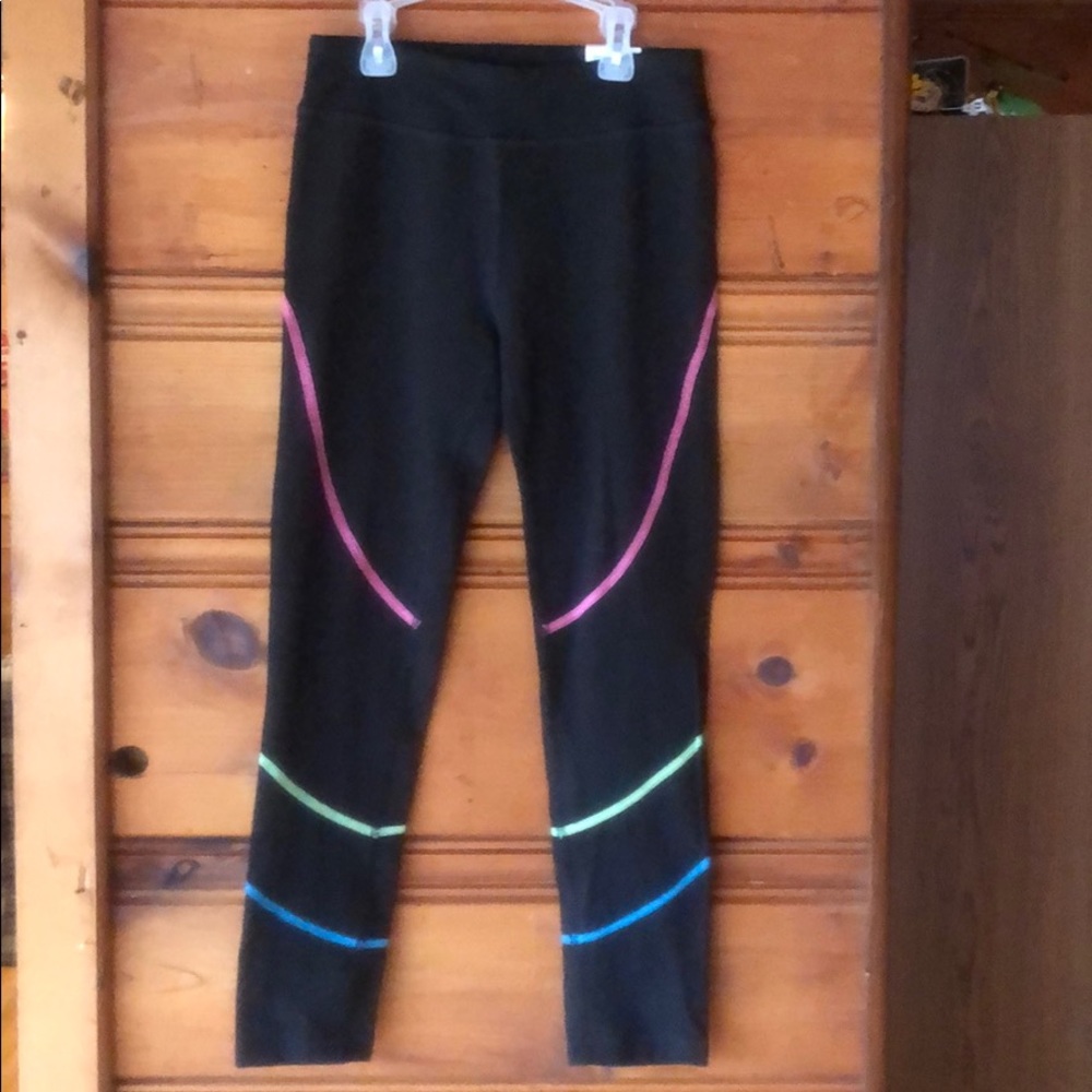 NWT SO yoga leggings